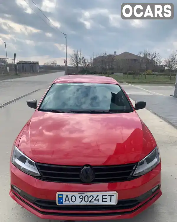 Седан Volkswagen Jetta 2016 1.8 л. Автомат обл. Закарпатская, Ужгород - Фото 1/13