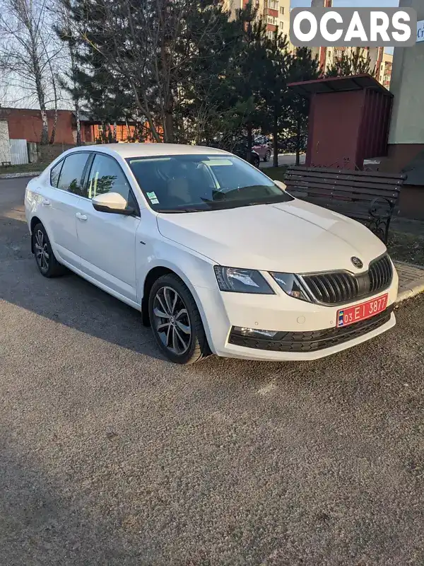 Лифтбек Skoda Octavia 2017 2 л. Ручная / Механика обл. Ровенская, Ровно - Фото 1/21