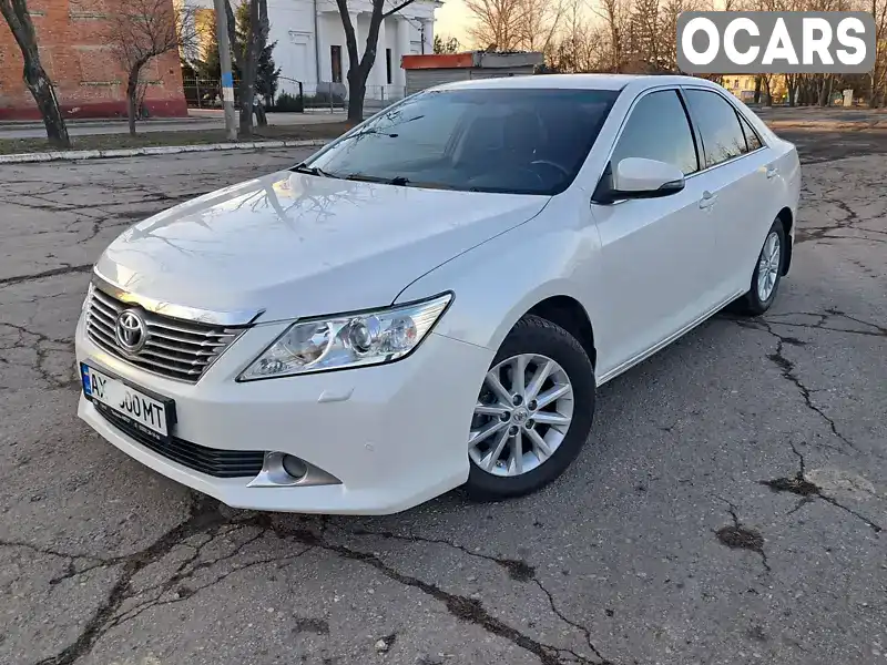 Седан Toyota Camry 2013 2.5 л. Автомат обл. Харківська, Харків - Фото 1/16