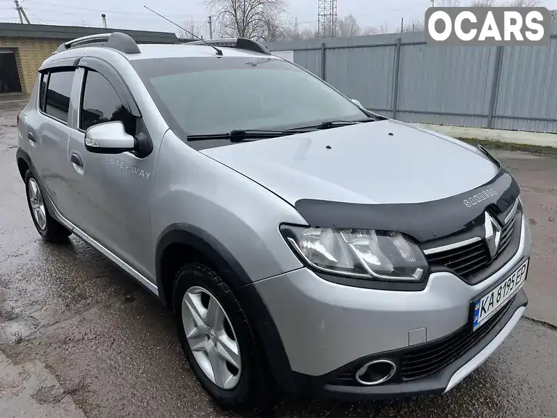 Хэтчбек Renault Sandero 2016 1.46 л. обл. Днепропетровская, Днепр (Днепропетровск) - Фото 1/15