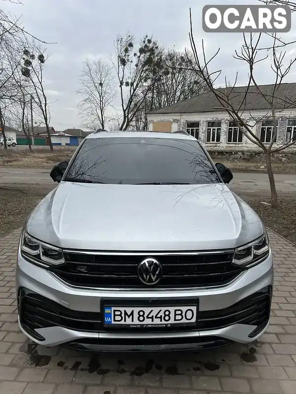 Внедорожник / Кроссовер Volkswagen Tiguan 2022 2 л. Робот обл. Сумская, Ахтырка - Фото 1/16