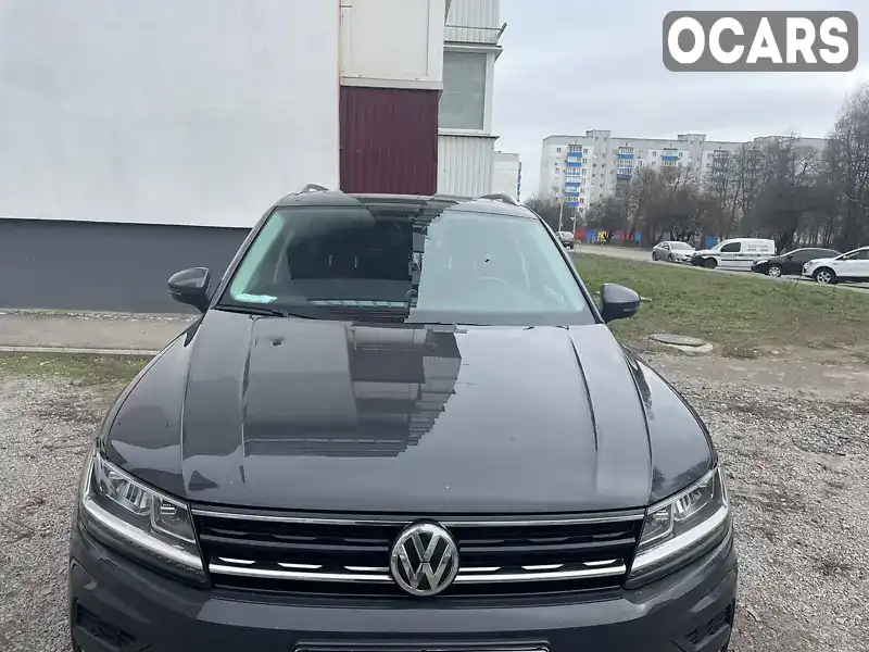 Внедорожник / Кроссовер Volkswagen Tiguan 2016 1.98 л. Ручная / Механика обл. Черкасская, Умань - Фото 1/12