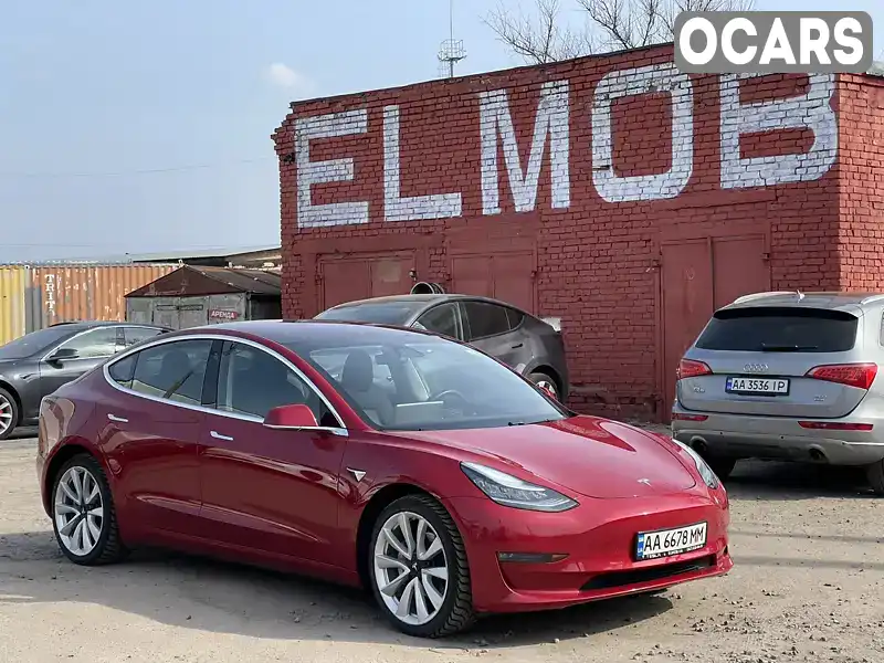 Седан Tesla Model 3 2018 null_content л. обл. Киевская, Киев - Фото 1/20