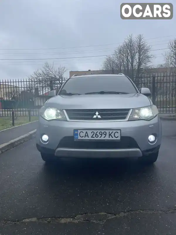 Позашляховик / Кросовер Mitsubishi Outlander 2008 3 л. Автомат обл. Черкаська, Черкаси - Фото 1/14