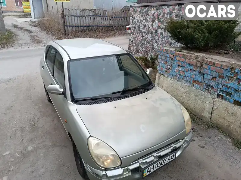 Хетчбек Daihatsu Sirion 2000 1 л. Ручна / Механіка обл. Київська, Рокитне - Фото 1/15