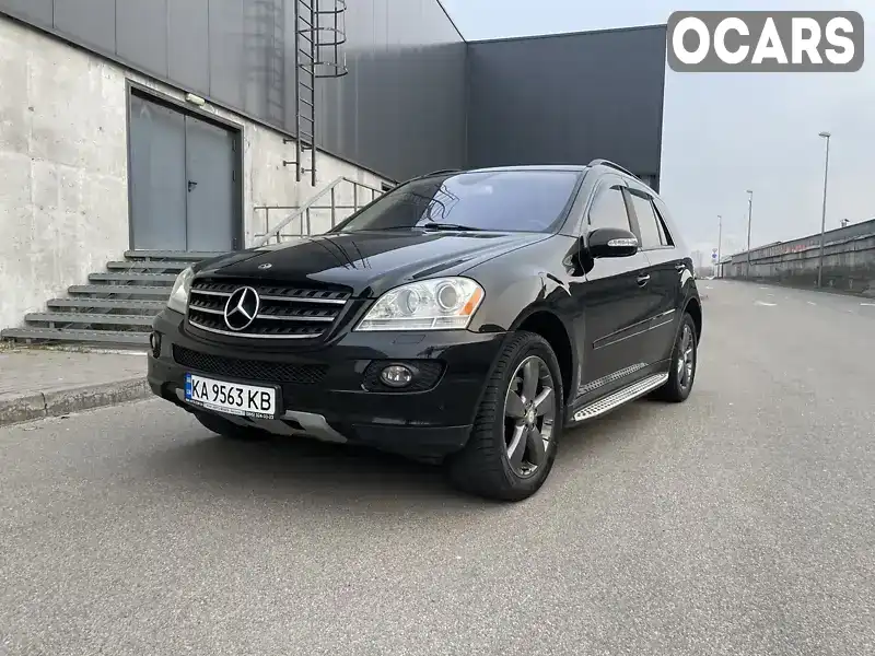 Внедорожник / Кроссовер Mercedes-Benz M-Class 2005 3.5 л. Автомат обл. Киевская, Киев - Фото 1/21