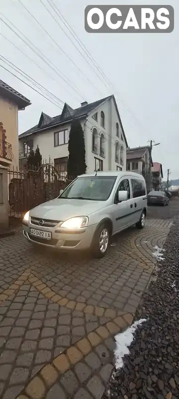 Мінівен Opel Combo 2006 1.25 л. Ручна / Механіка обл. Закарпатська, Ужгород - Фото 1/13