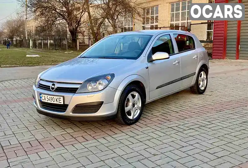 Хетчбек Opel Astra 2004 1.8 л. Ручна / Механіка обл. Черкаська, Черкаси - Фото 1/21
