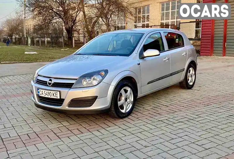 Хэтчбек Opel Astra 2004 1.8 л. Ручная / Механика обл. Черкасская, Черкассы - Фото 1/21