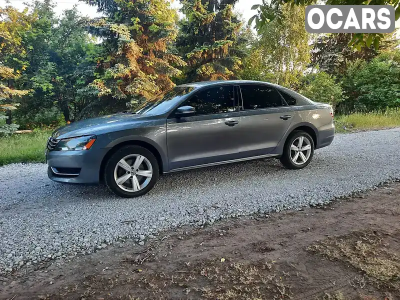 Седан Volkswagen Passat 2014 1.8 л. Автомат обл. Донецкая, Покровск (Красноармейск) - Фото 1/12