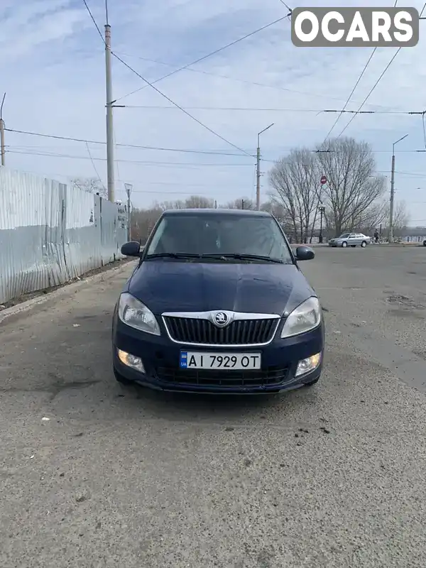 Универсал Skoda Fabia 2013 1.6 л. Автомат обл. Киевская, Киев - Фото 1/8