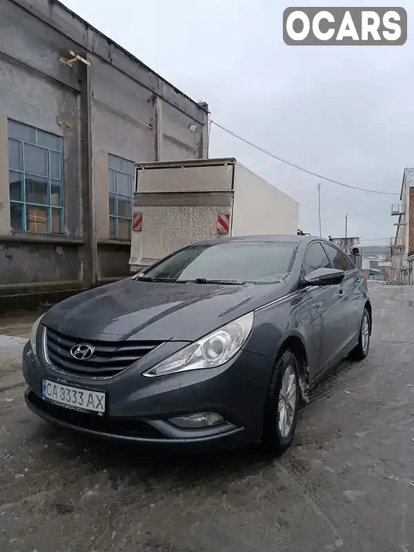 Седан Hyundai Sonata 2010 2 л. Автомат обл. Черкасская, Черкассы - Фото 1/11