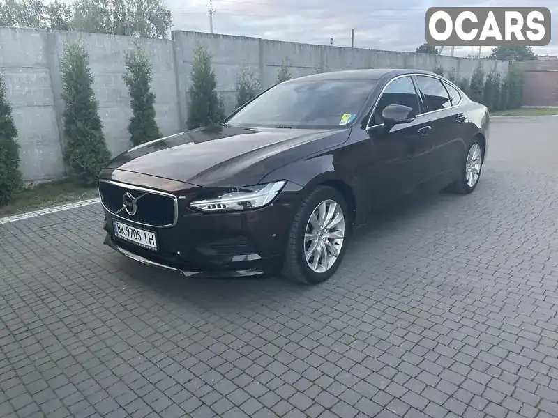 Седан Volvo S90 2017 2 л. Типтронік обл. Рівненська, Рівне - Фото 1/21