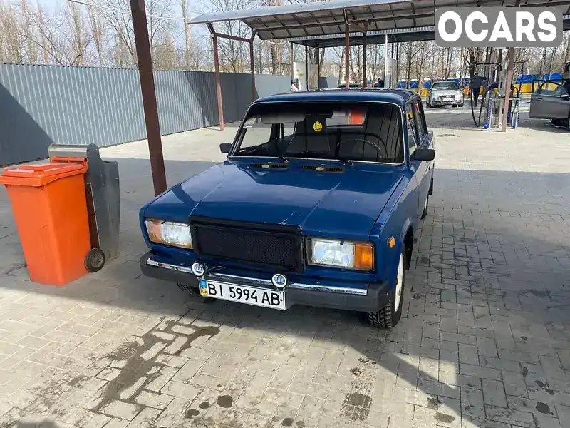 Седан ВАЗ / Lada 2107 2002 null_content л. Ручная / Механика обл. Полтавская, Кременчуг - Фото 1/9