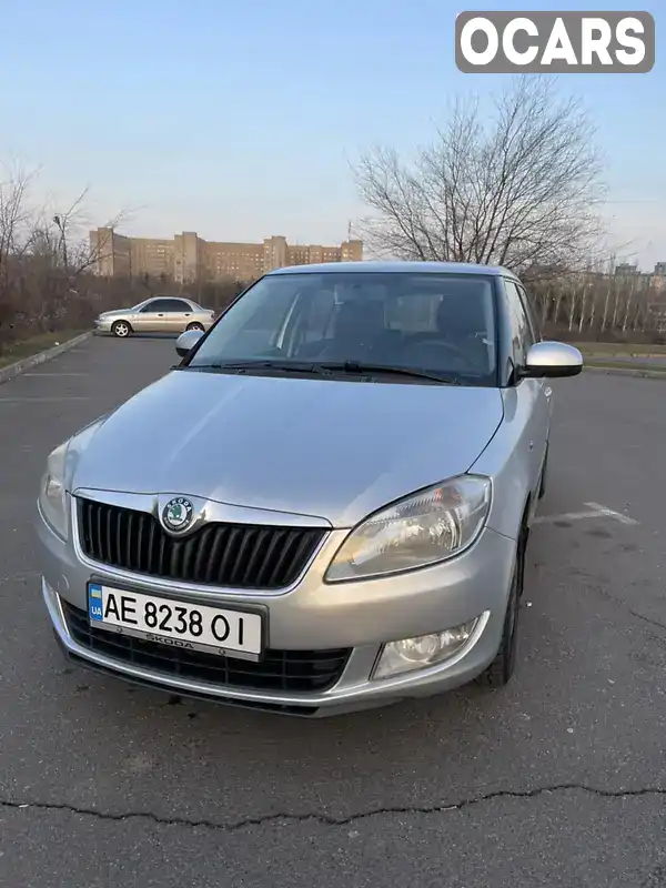 Універсал Skoda Fabia 2011 1.6 л. Ручна / Механіка обл. Дніпропетровська, Кривий Ріг - Фото 1/21