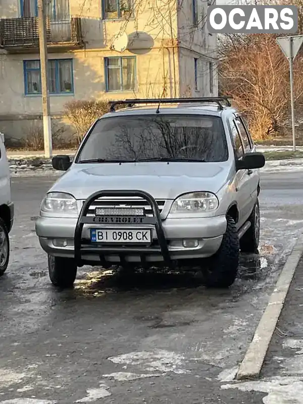 Позашляховик / Кросовер Chevrolet Niva 2006 1.7 л. Ручна / Механіка обл. Полтавська, Чорнухи - Фото 1/10