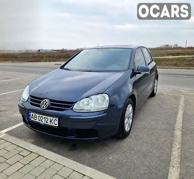 Хэтчбек Volkswagen Golf 2005 1.6 л. Ручная / Механика обл. Винницкая, Винница - Фото 1/21