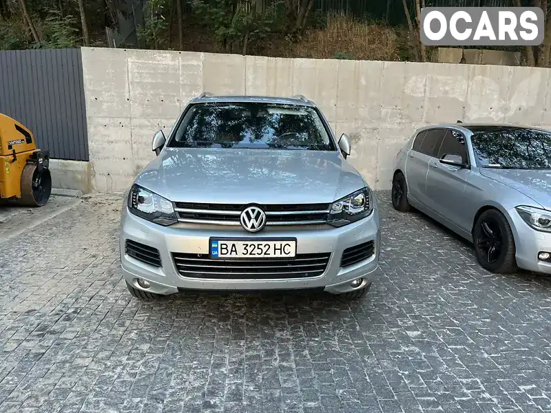 Внедорожник / Кроссовер Volkswagen Touareg 2011 2.97 л. Автомат обл. Кировоградская, Кропивницкий (Кировоград) - Фото 1/10