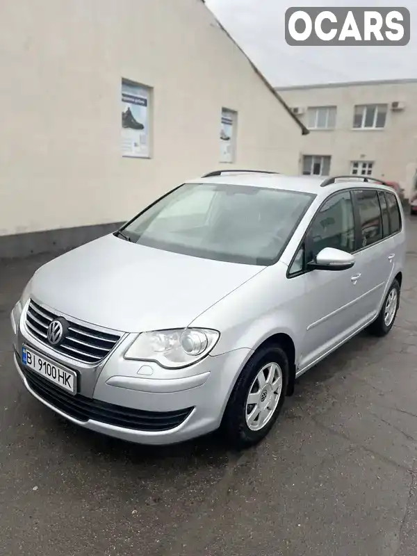 Мінівен Volkswagen Touran 2009 1.97 л. Ручна / Механіка обл. Полтавська, Полтава - Фото 1/13