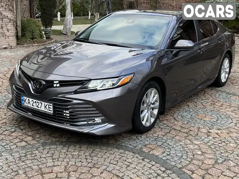 Седан Toyota Camry 2019 2.49 л. Автомат обл. Київська, Київ - Фото 1/21