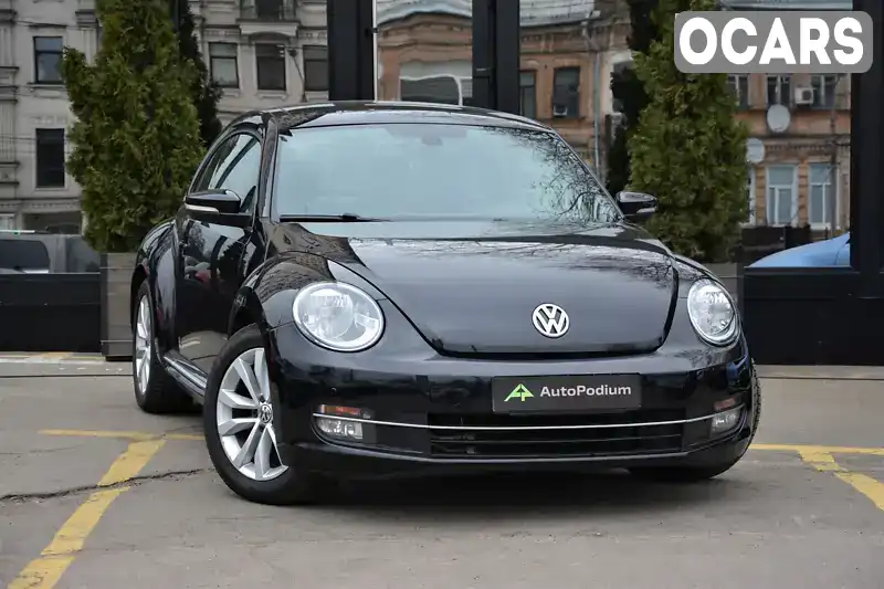 Хэтчбек Volkswagen Beetle 2015 1.8 л. Автомат обл. Киевская, Киев - Фото 1/21