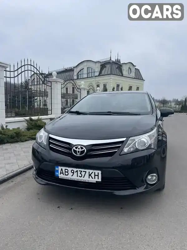 Седан Toyota Avensis 2015 2 л. Ручна / Механіка обл. Вінницька, Вінниця - Фото 1/21