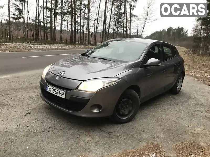 Хетчбек Renault Megane 2010 1.5 л. Ручна / Механіка обл. Рівненська, Рівне - Фото 1/9