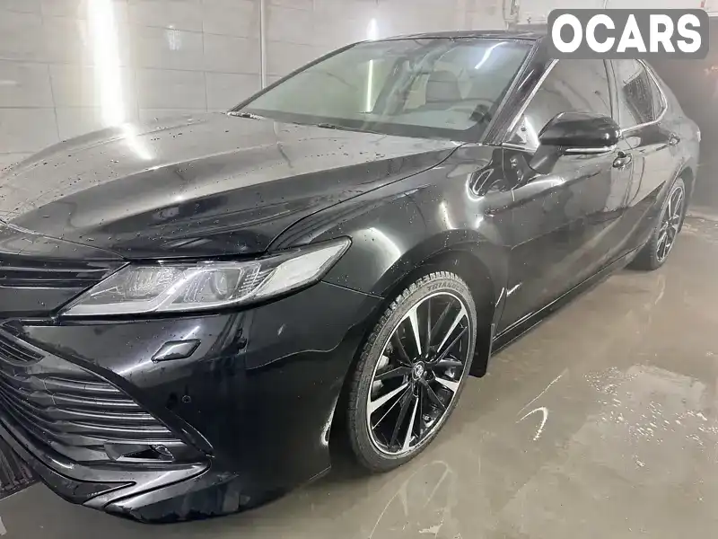 Седан Toyota Camry 2020 2.5 л. Автомат обл. Київська, Київ - Фото 1/21