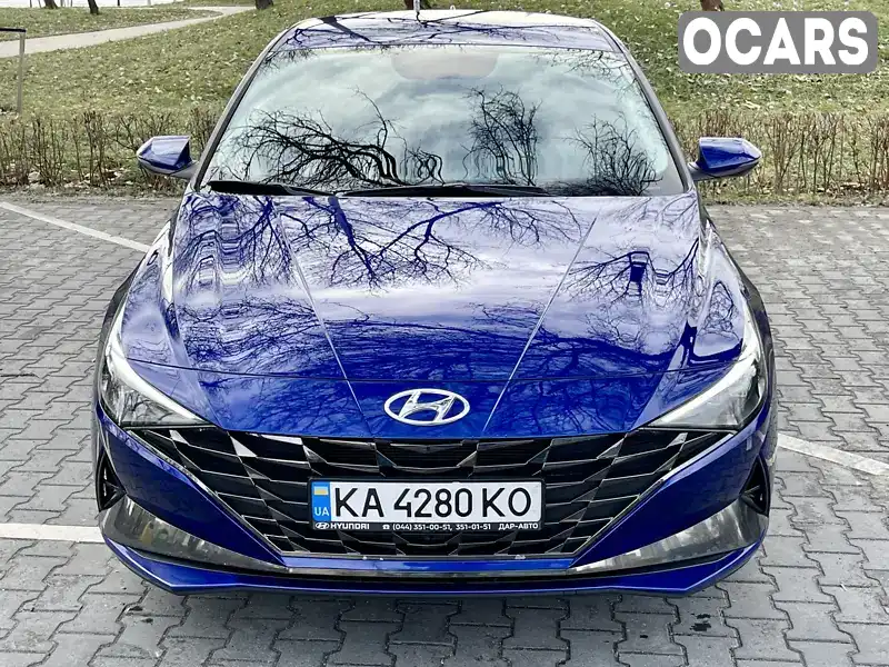 Седан Hyundai Elantra 2022 2 л. Автомат обл. Киевская, Киев - Фото 1/21