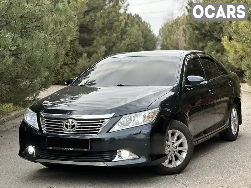 Седан Toyota Camry 2012 2.5 л. Автомат обл. Днепропетровская, Днепр (Днепропетровск) - Фото 1/13