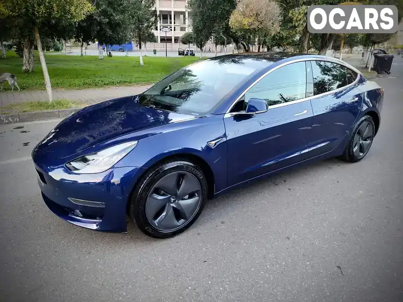 Седан Tesla Model 3 2020 null_content л. Автомат обл. Киевская, Киев - Фото 1/10