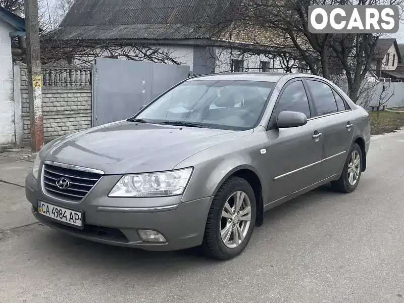 Седан Hyundai Sonata 2008 2 л. Автомат обл. Киевская, Киев - Фото 1/9