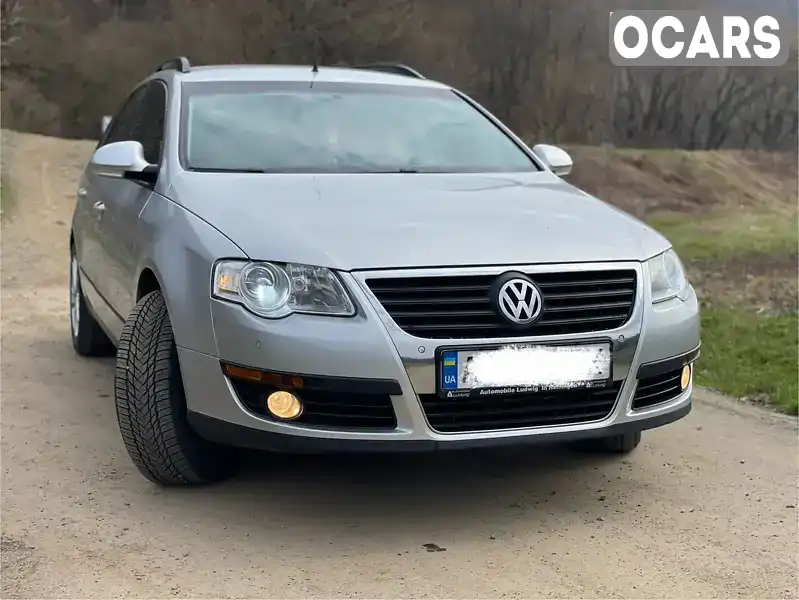 Универсал Volkswagen Passat 2010 2 л. Автомат обл. Закарпатская, Ужгород - Фото 1/12