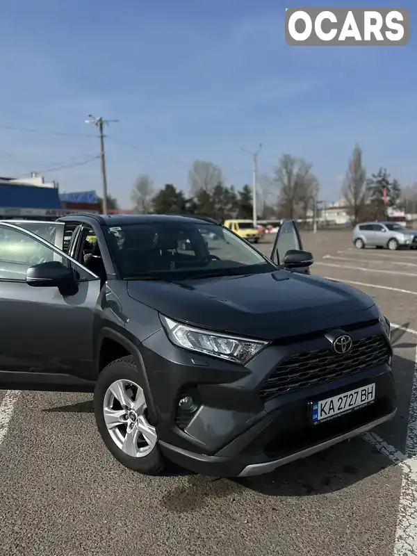 Внедорожник / Кроссовер Toyota RAV4 2021 1.99 л. Вариатор обл. Киевская, Киев - Фото 1/21