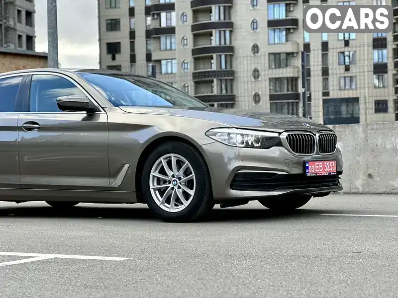 Седан BMW 5 Series 2017 2 л. Автомат обл. Київська, Київ - Фото 1/21