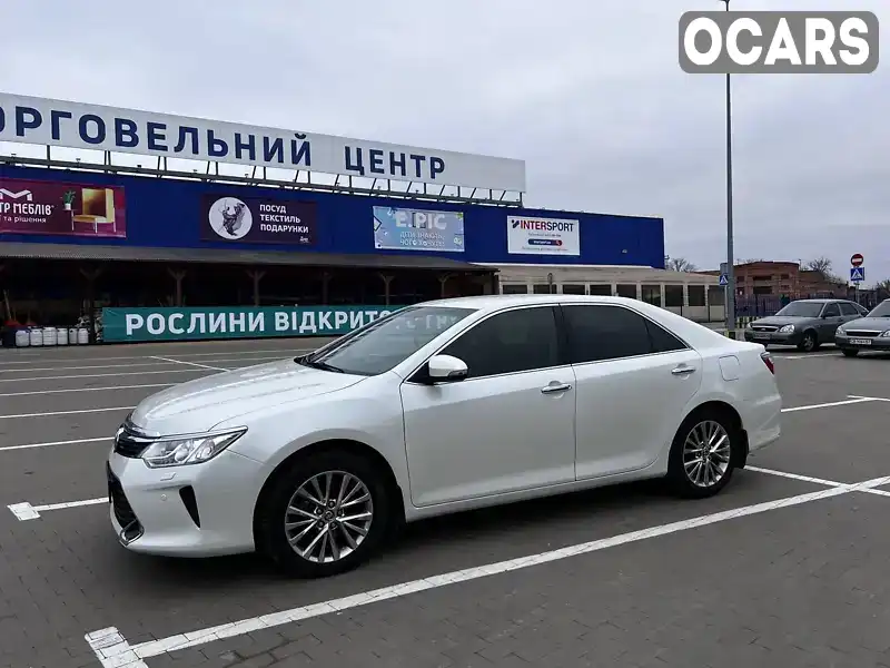 Седан Toyota Camry 2016 2.5 л. Автомат обл. Киевская, Бровары - Фото 1/17