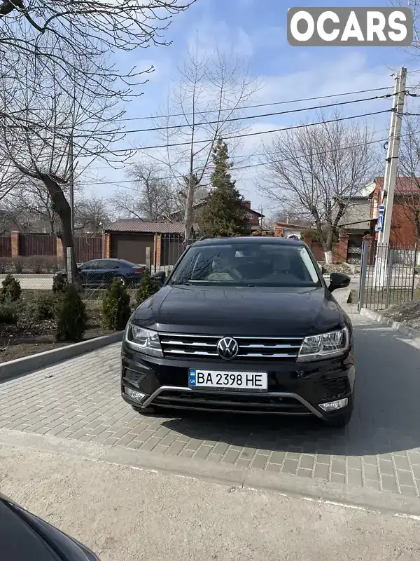 Позашляховик / Кросовер Volkswagen Tiguan 2018 1.98 л. Автомат обл. Кіровоградська, Кропивницький (Кіровоград) - Фото 1/10