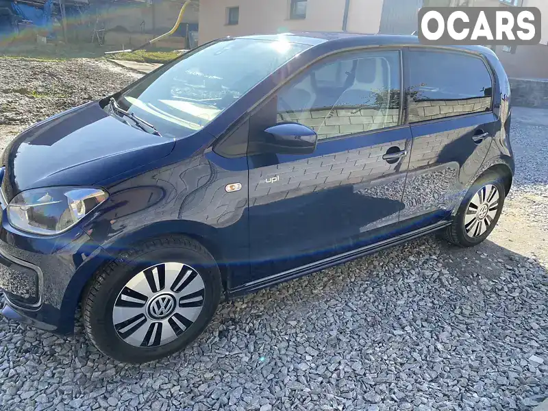 Хэтчбек Volkswagen Up 2014 null_content л. Автомат обл. Ровенская, Ровно - Фото 1/21