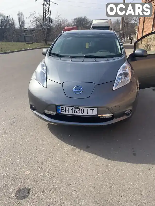 Хэтчбек Nissan Leaf 2015 null_content л. Автомат обл. Одесская, Одесса - Фото 1/4