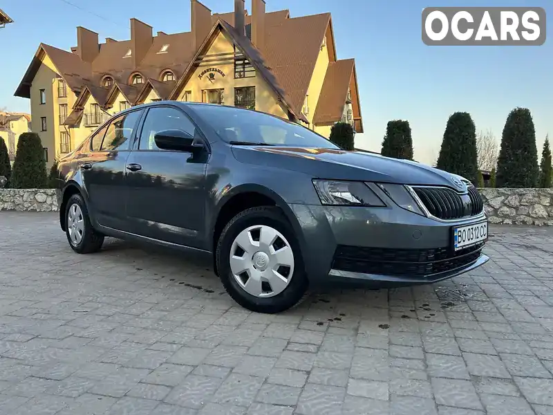 Ліфтбек Skoda Octavia 2019 1.6 л. Ручна / Механіка обл. Тернопільська, Тернопіль - Фото 1/14