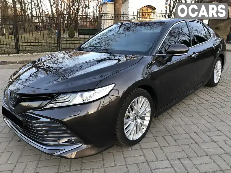 Седан Toyota Camry 2019 2.49 л. Автомат обл. Киевская, Киев - Фото 1/21