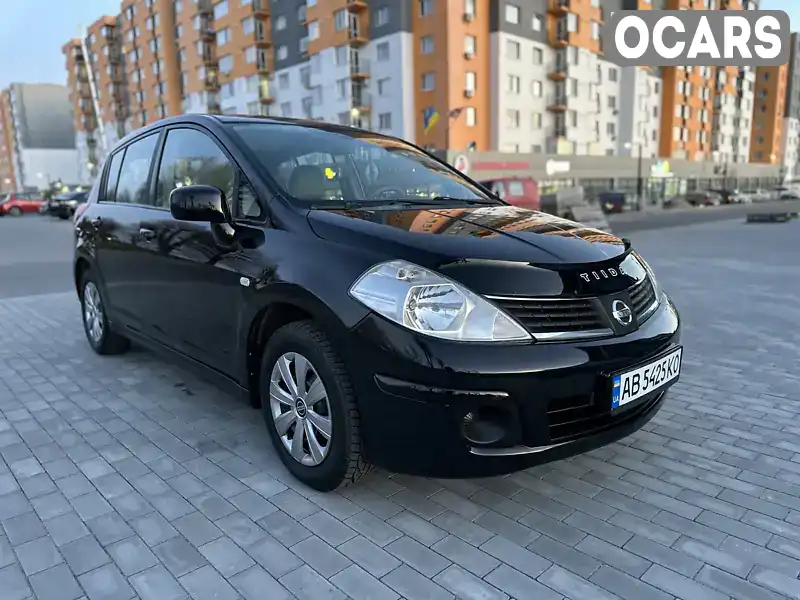 Хэтчбек Nissan TIIDA 2007 null_content л. Ручная / Механика обл. Винницкая, Винница - Фото 1/21