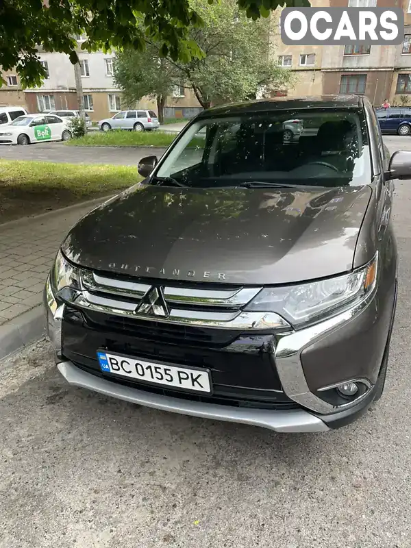 Внедорожник / Кроссовер Mitsubishi Outlander 2016 2.42 л. Автомат обл. Львовская, Львов - Фото 1/6