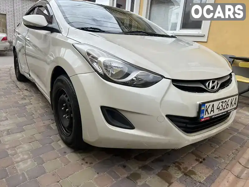 Седан Hyundai Elantra 2013 1.8 л. Ручная / Механика обл. Киевская, Киев - Фото 1/15