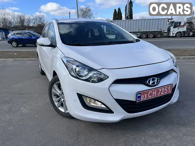 Універсал Hyundai i30 2013 1.6 л. Автомат обл. Сумська, Суми - Фото 1/21