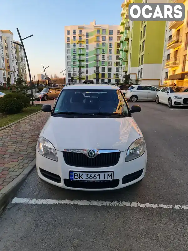 Універсал Skoda Fabia 2009 1.2 л. обл. Рівненська, Рівне - Фото 1/13