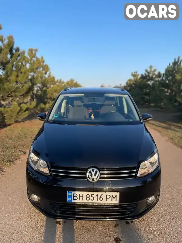 Минивэн Volkswagen Touran 2011 1.6 л. Ручная / Механика обл. Одесская, Одесса - Фото 1/9