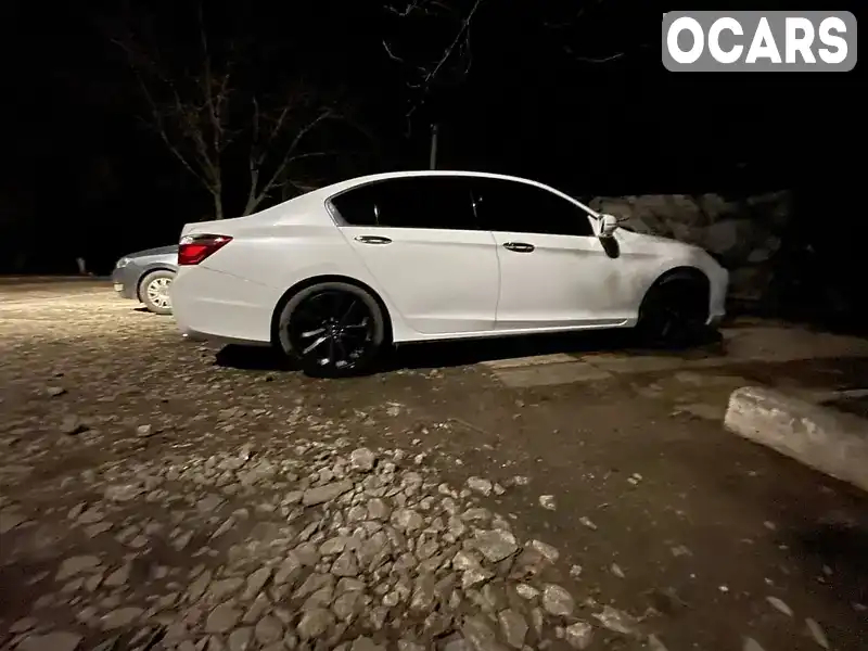 Седан Honda Accord 2013 3.5 л. Автомат обл. Полтавська, Полтава - Фото 1/4