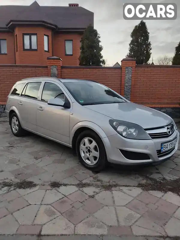 Універсал Opel Astra 2009 1.69 л. обл. Харківська, Харків - Фото 1/21