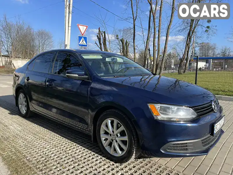 Седан Volkswagen Jetta 2010 2.48 л. Автомат обл. Львовская, Львов - Фото 1/21